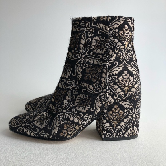SAM EDELMAN Taye Embroidered Black Booties - Picture 4 of 8